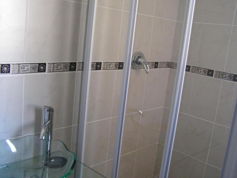 Moshitametsi Guesthouse Kempton Park Exteriör bild